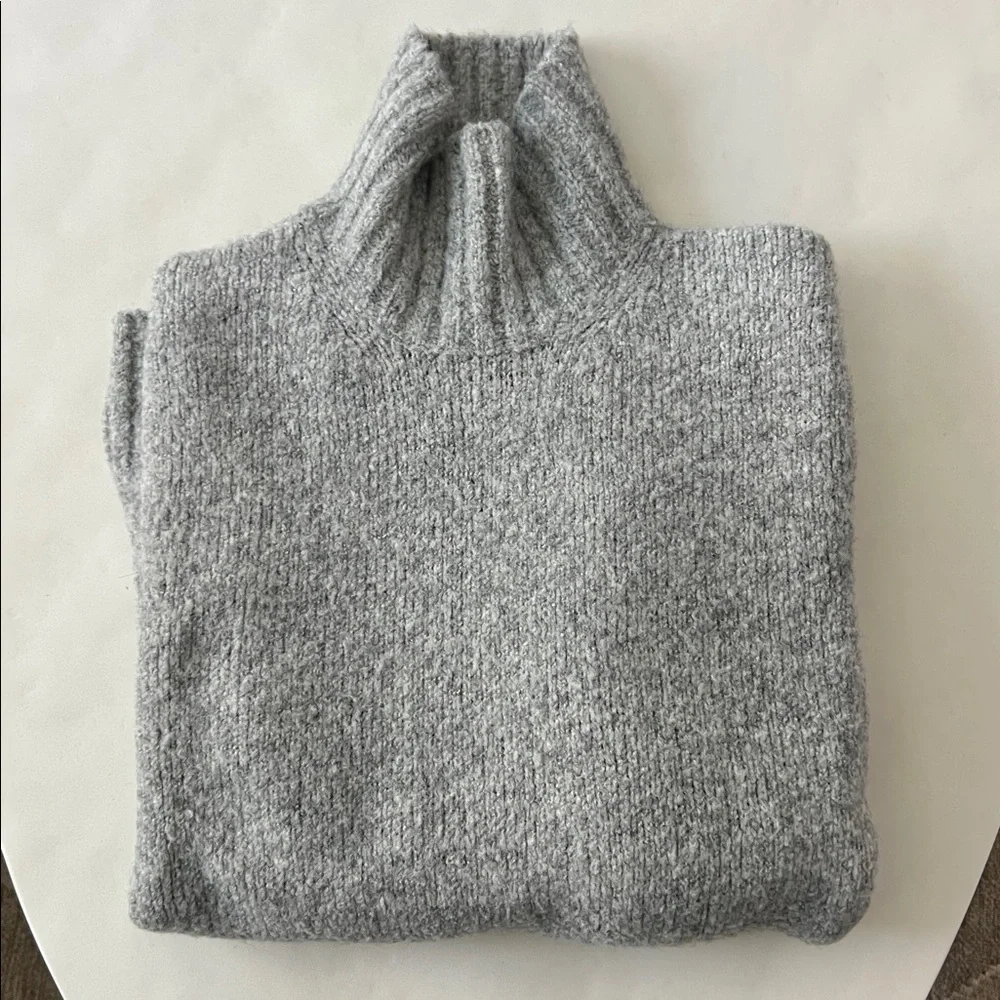 Vintage VTG J.Crew Men's Wool Blend Knit Turtleneck Classic Sweater Grey Gray M